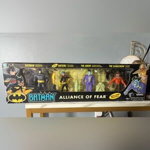 RARE 1998 Hasbro Sealed Batman Alliance of Fear Action figure set